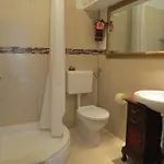 Authentic 1 Apartment *