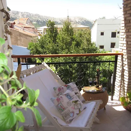 Apartament Authentic 1 *