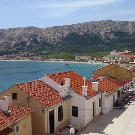 Authentic 1 Apartament