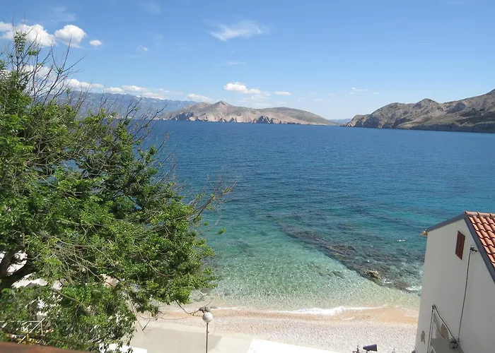 Authentic 1 Apartment