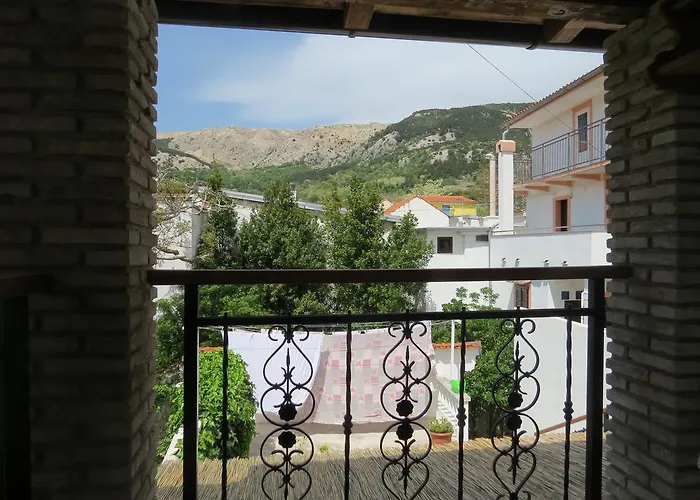 Apartman Authentic 1 *